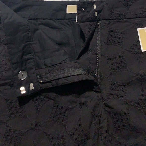 Michael Kors Shorts - Picture 9 of 12